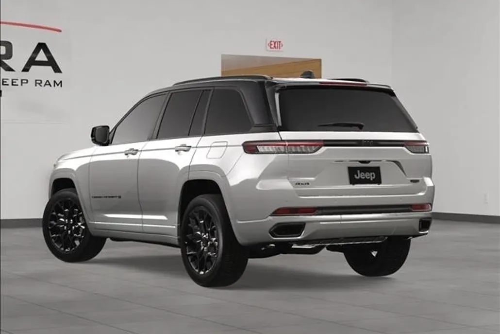 2025 Jeep Grand Cherokee Summit photo 1