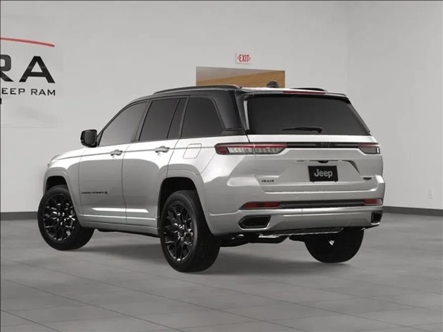 2025 Jeep Grand Cherokee Summit photo 1