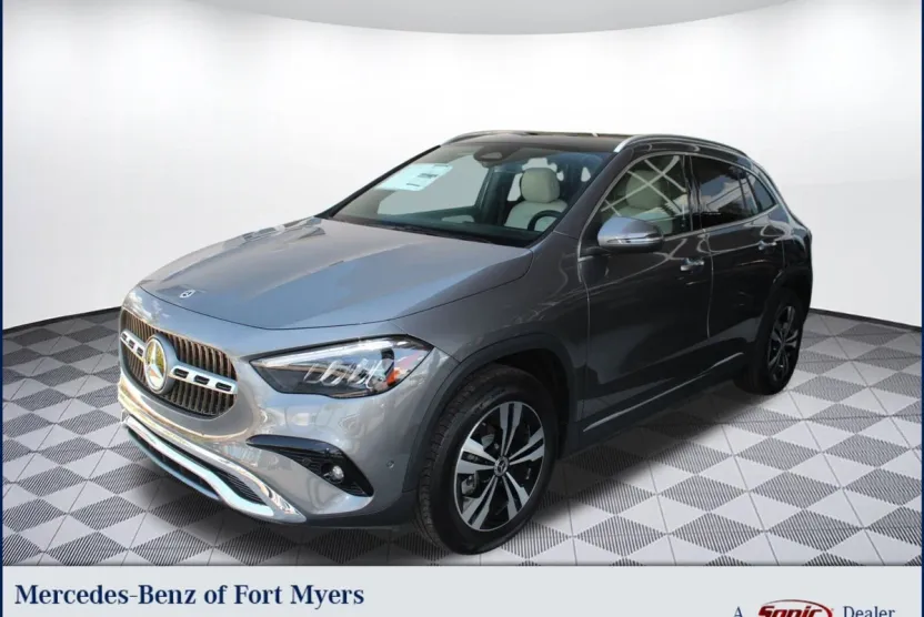 2026 Mercedes Benz GLA 250 photo 1