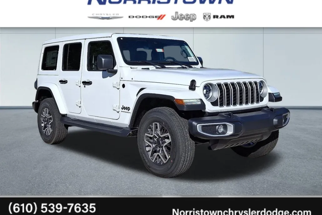 2025 Jeep Wrangler Sahara photo 1