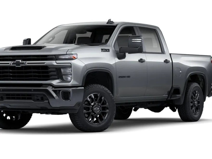 2025 Chevrolet Silverado 2500HD Custom photo 1