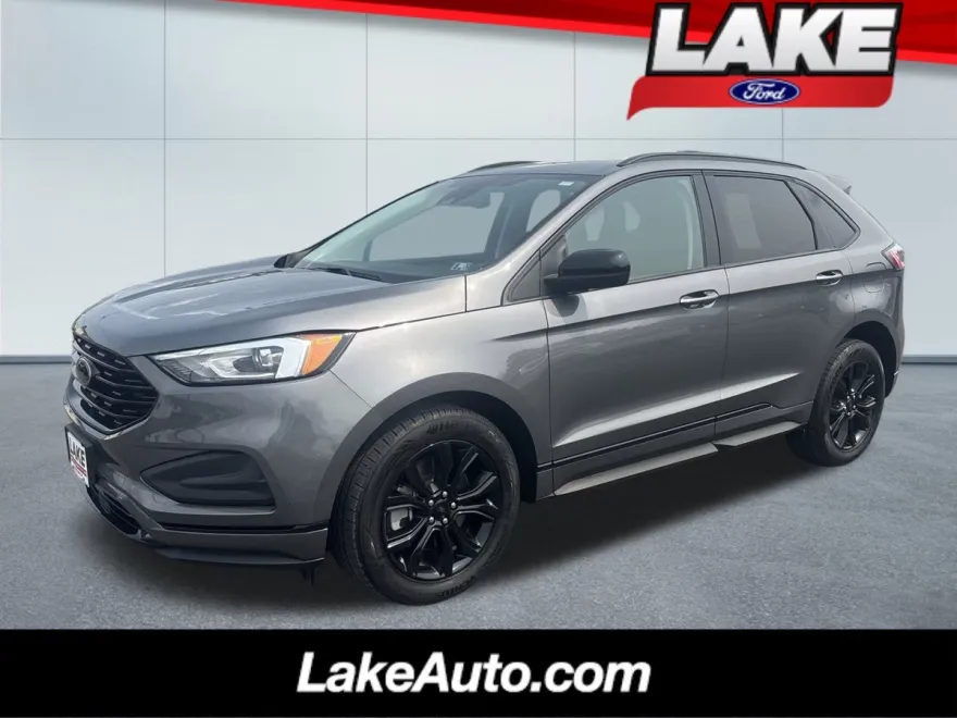 2022 Ford Edge SE photo 1