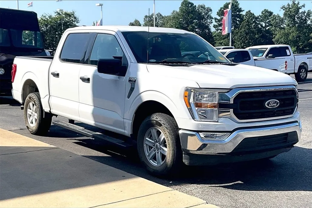 2022 Ford F-150 XLT photo 1
