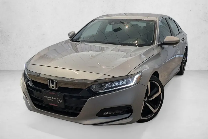 2018 Honda Accord Sport photo 1