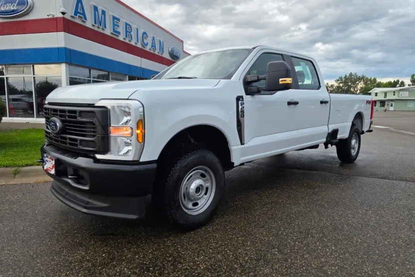 2024 Ford F-250 XL photo 1