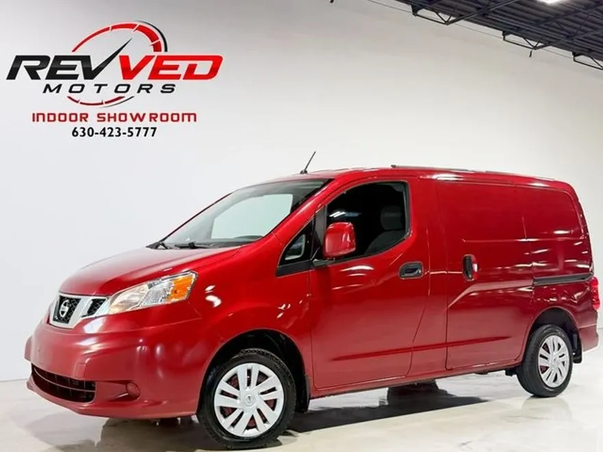 2019 Nissan NV200 SV photo 1