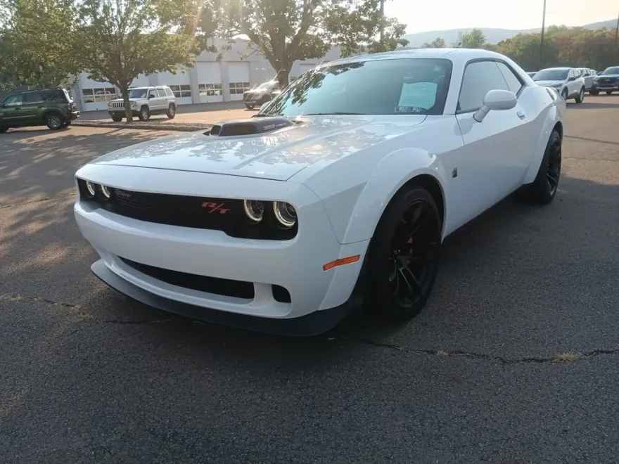 2022 Dodge Challenger R/T Scat Pack Widebody photo 1