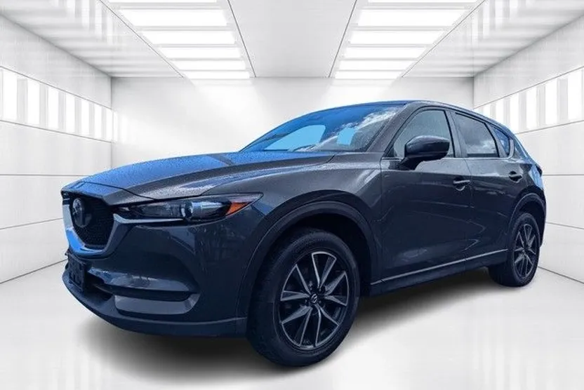 2018 Mazda CX-5 Touring photo 1