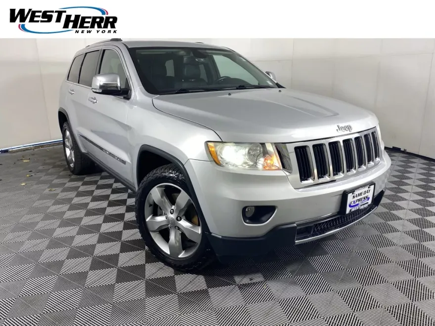 2013 Jeep Grand Cherokee Limited photo 1