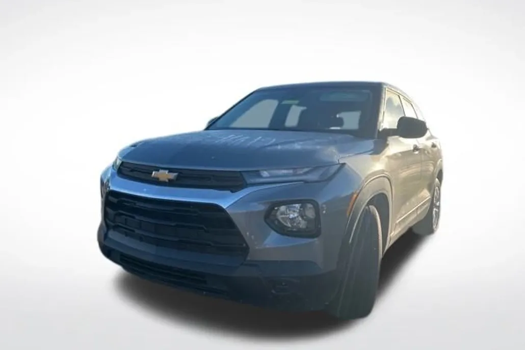 2021 Chevrolet Trailblazer LS photo 1