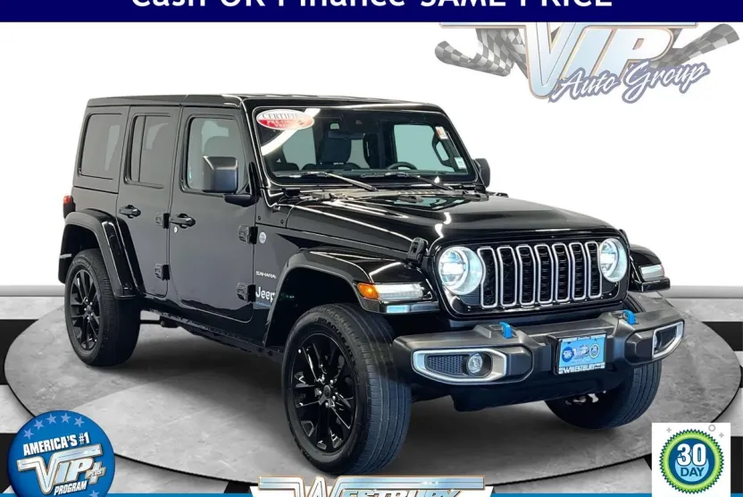 2024 Jeep Wrangler 4xe Sahara photo 1
