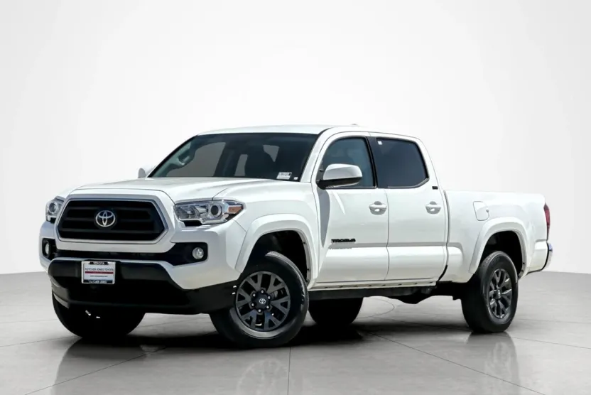 2023 Toyota Tacoma SR5 photo 1
