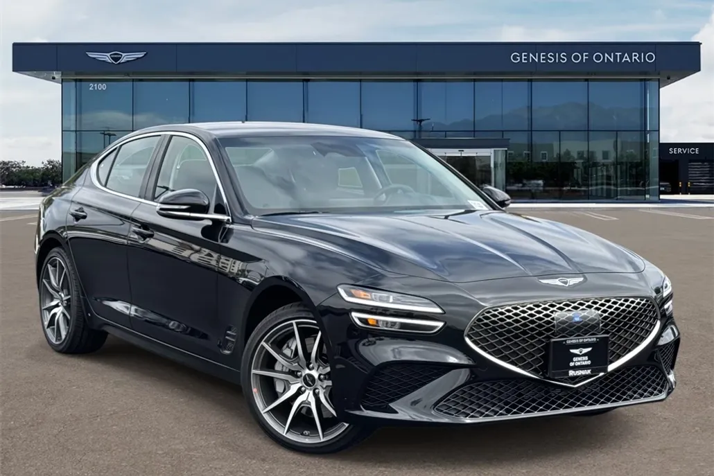 2026 Genesis G70 2.5T photo 1