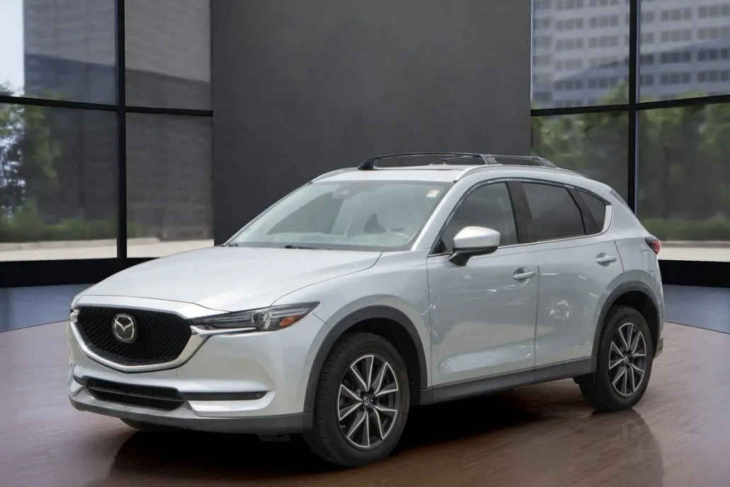 2017 Mazda CX-5 Grand Touring photo 1