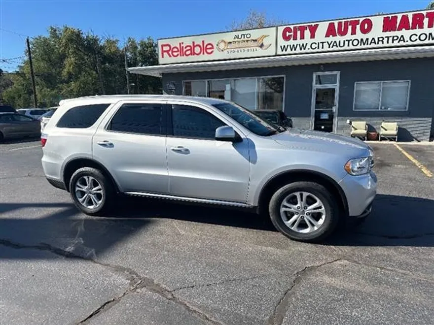 2011 Dodge Durango Express photo 1