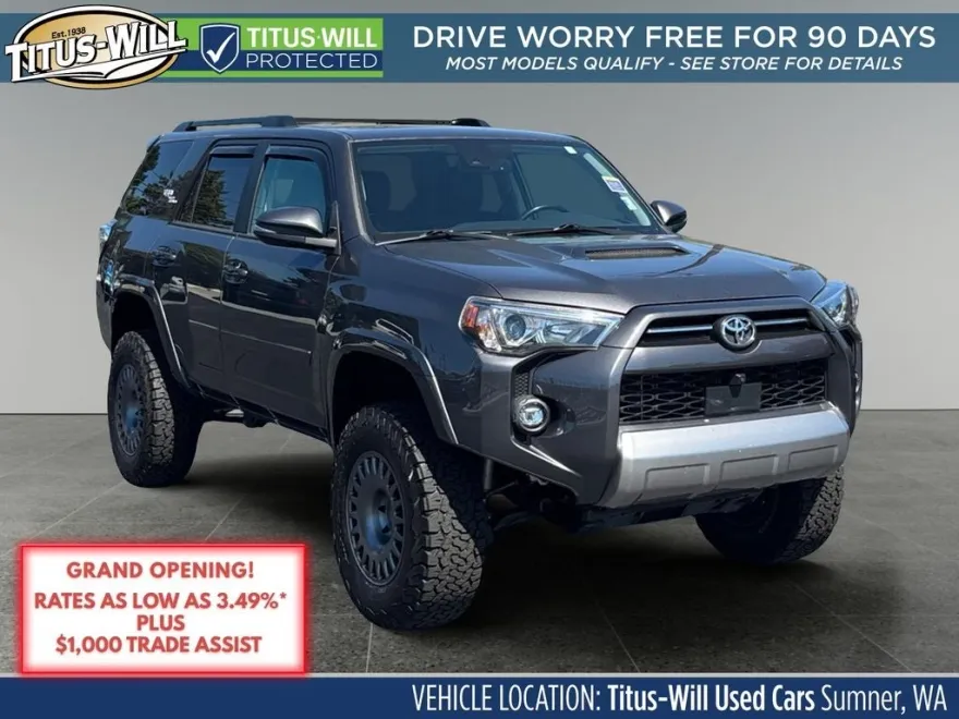 2023 Toyota 4Runner TRD Off-Road Premium photo 1