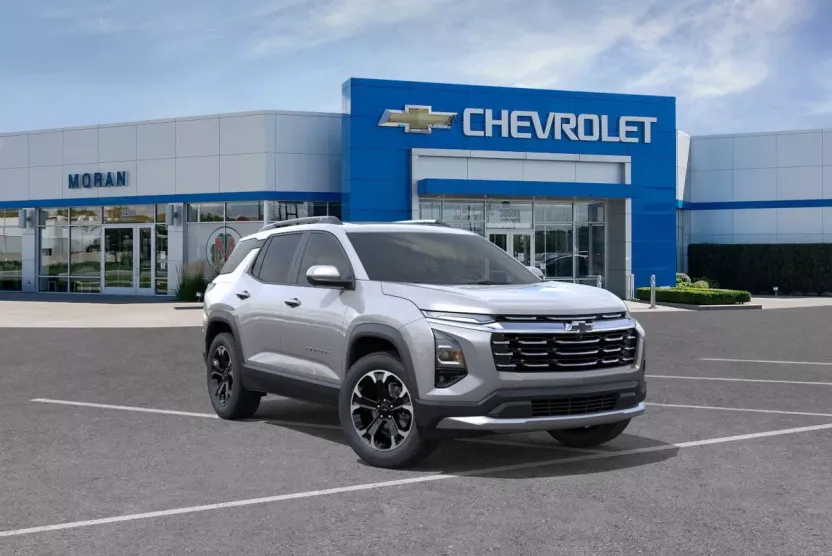 2026 Chevrolet Equinox LT photo 1