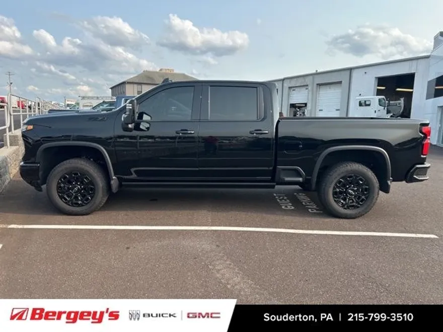 2024 Chevrolet Silverado 3500HD LTZ photo 1