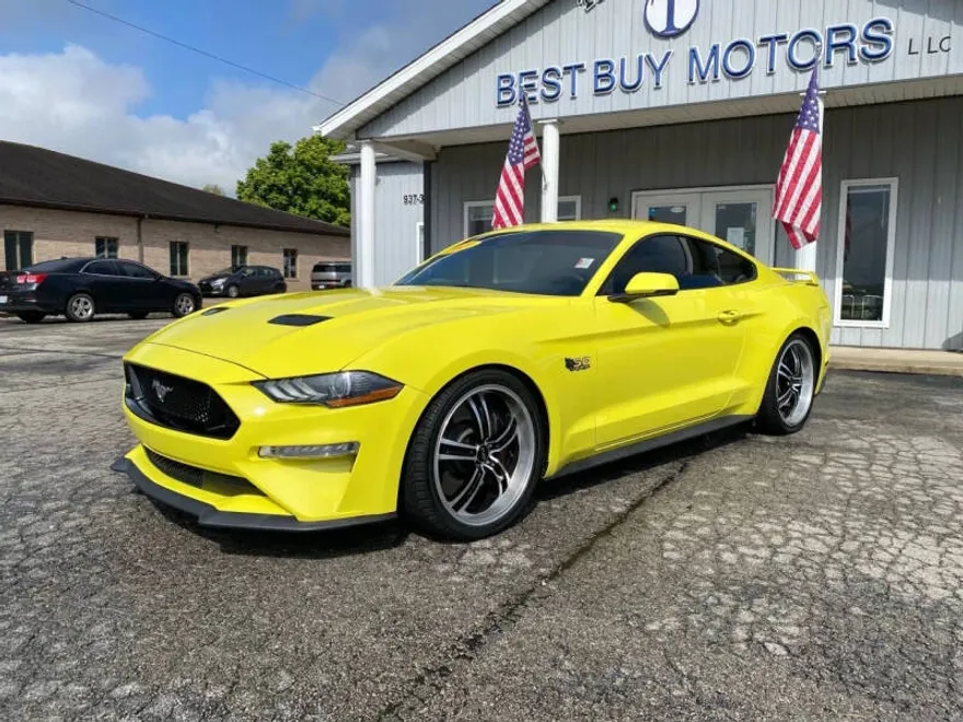 2021 Ford Mustang GT Premium photo 1