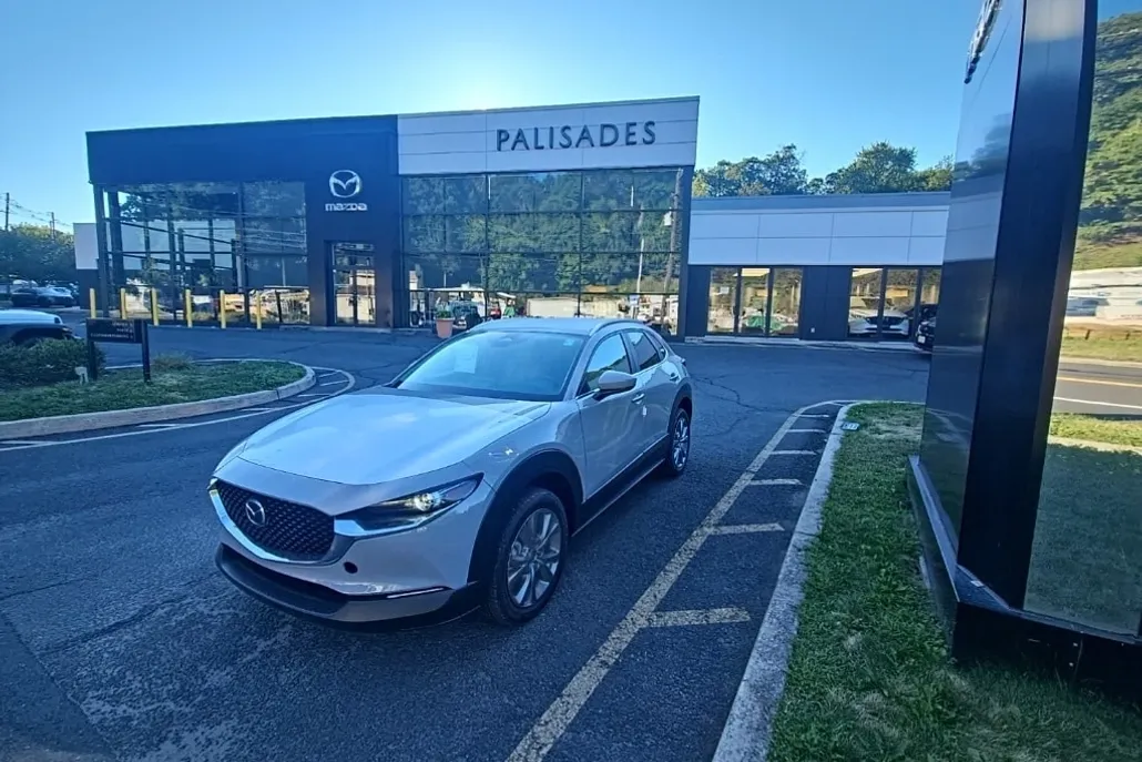 2025 Mazda CX-30 2.5 S Preferred photo 1