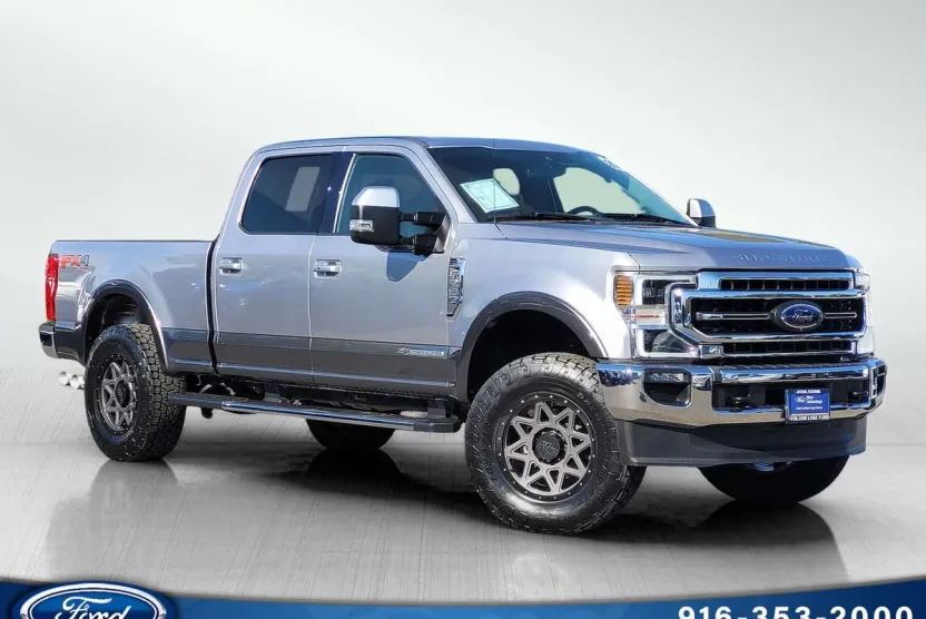 2020 Ford F-250 Lariat photo 1