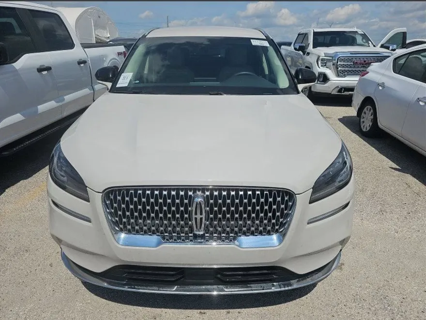 2022 Lincoln Corsair Standard photo 1