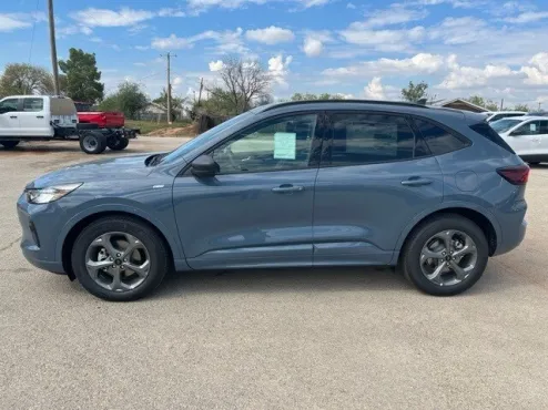 2024 Ford Escape Hybrid ST-Line photo 4
