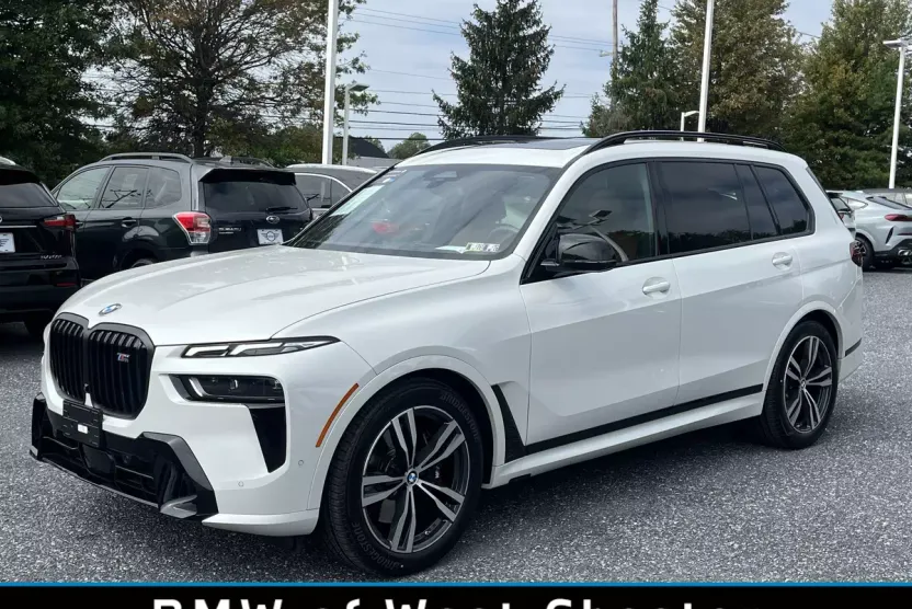 2025 Bmw X7 M60i photo 1