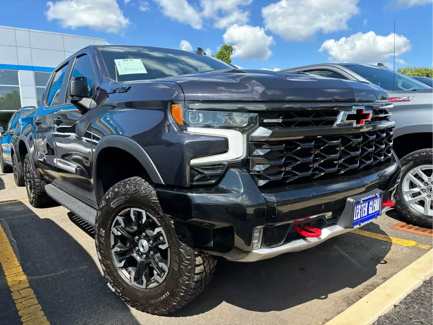 2022 Chevrolet Silverado 1500 ZR2 photo 1