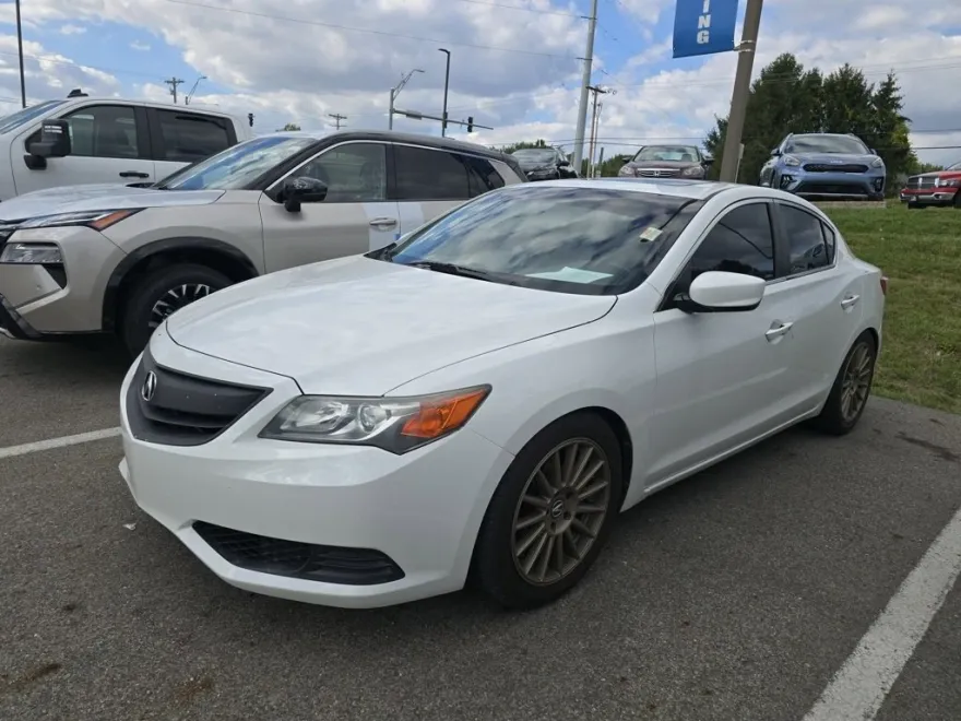 2014 Acura ILX 2.0L photo 1