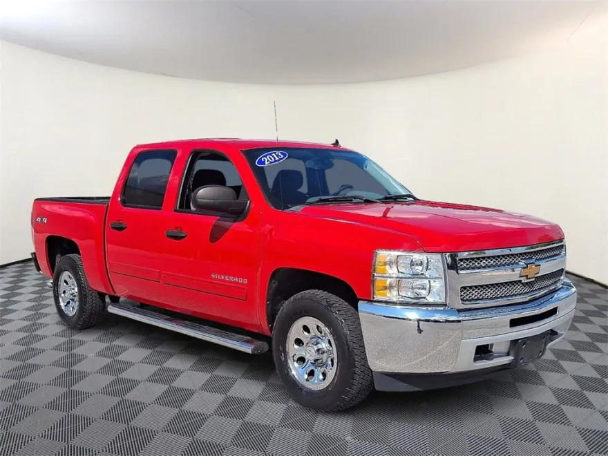 2013 Chevrolet Silverado 1500 LS photo 1