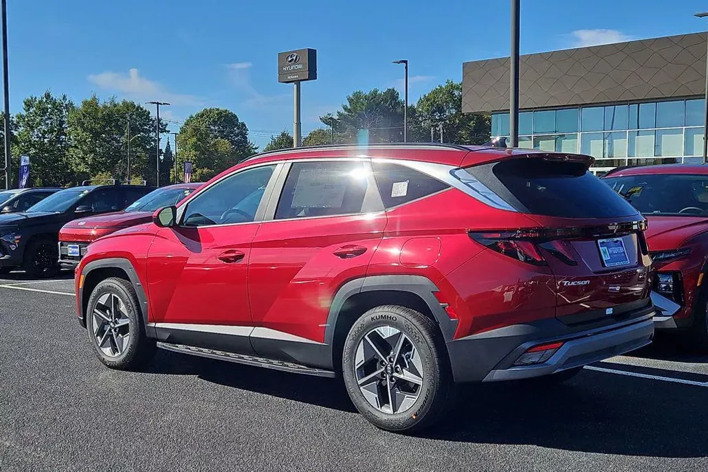 2026 Hyundai Tucson SEL photo 1