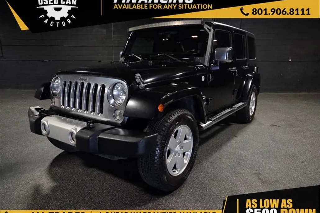 2014 Jeep Wrangler Unlimited Sahara photo 1