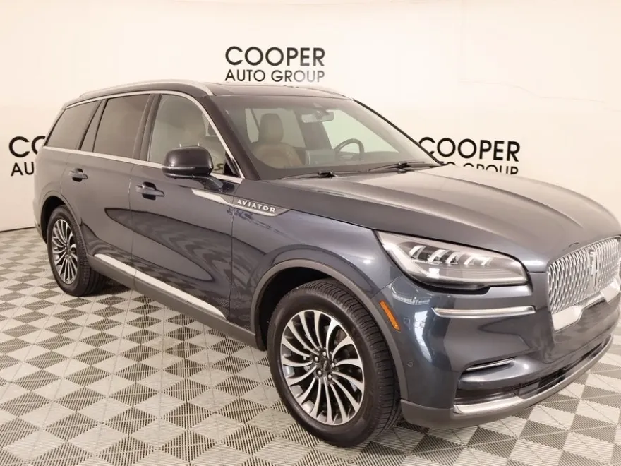 2022 Lincoln Aviator Reserve photo 1