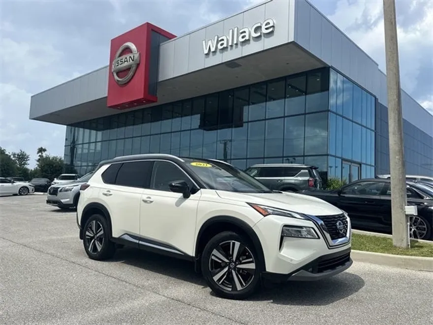 2021 Nissan Rogue SL photo 1