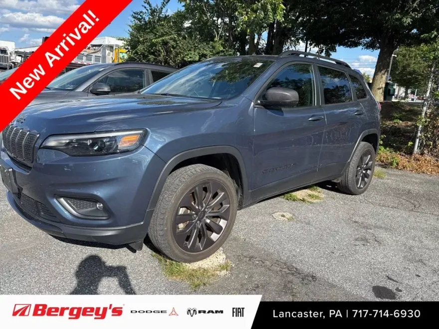 2021 Jeep Cherokee Latitude Lux photo 1