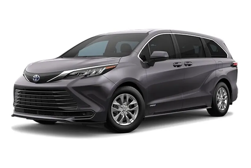 2024 Toyota Sienna LE photo 1