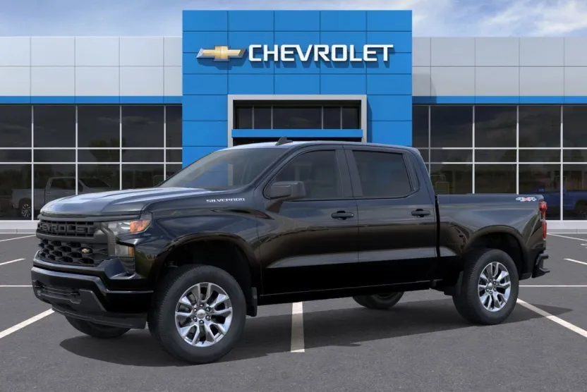 2026 Chevrolet Silverado 1500 Custom photo 1