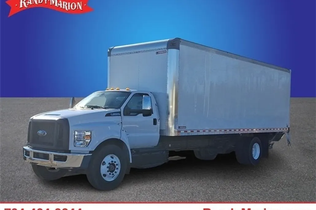 2023 Ford F-650 photo 1