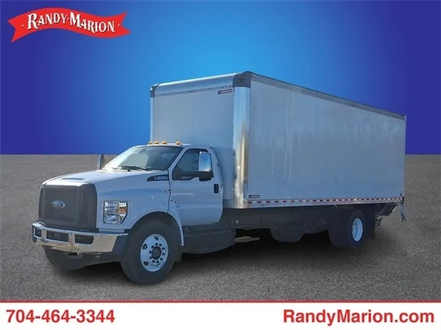 2023 Ford F-650 photo 1