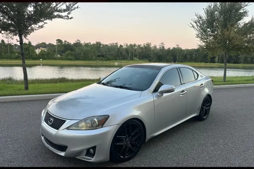 2011 Lexus IS 250 photo 1