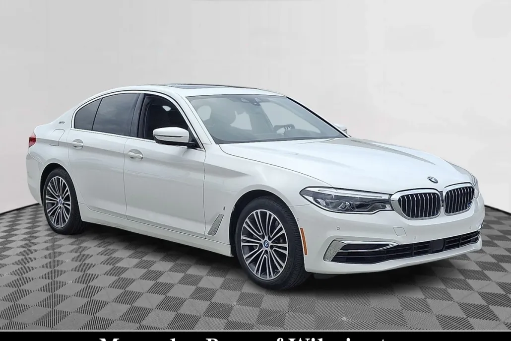 2019 Bmw 530e xDrive Sedan photo 1