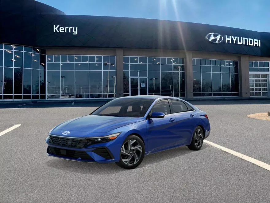 2025 Hyundai Elantra Limited photo 1