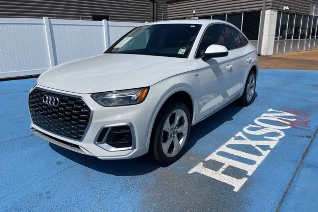 2023 Audi Q5 45 S line Premium photo 1