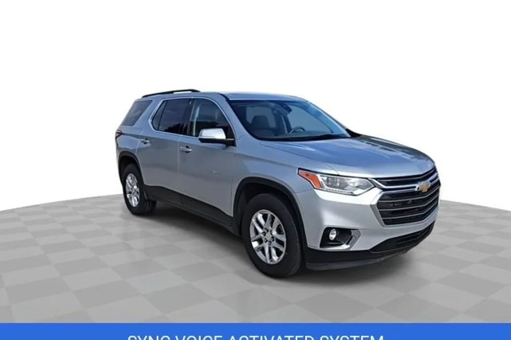2021 Chevrolet Traverse photo 1