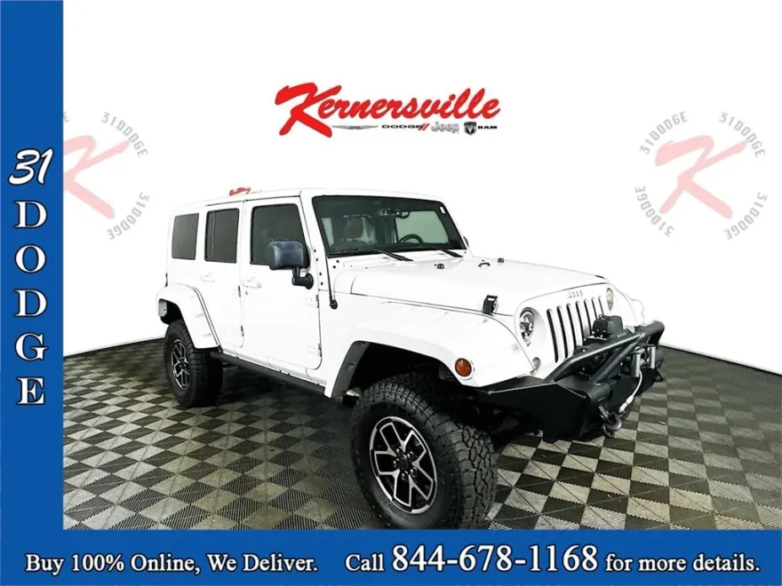2016 Jeep Wrangler Unlimited Sahara photo 1