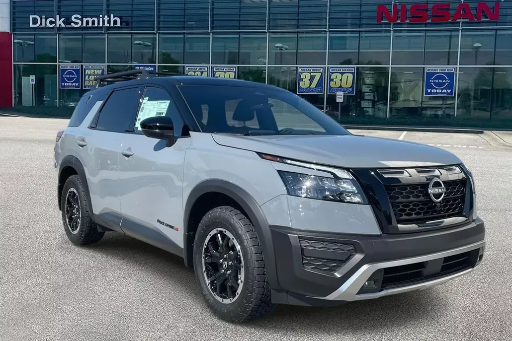 2025 Nissan Pathfinder Rock Creek photo 1