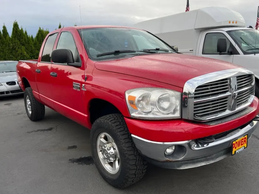 2008 Dodge Ram SLT photo 1
