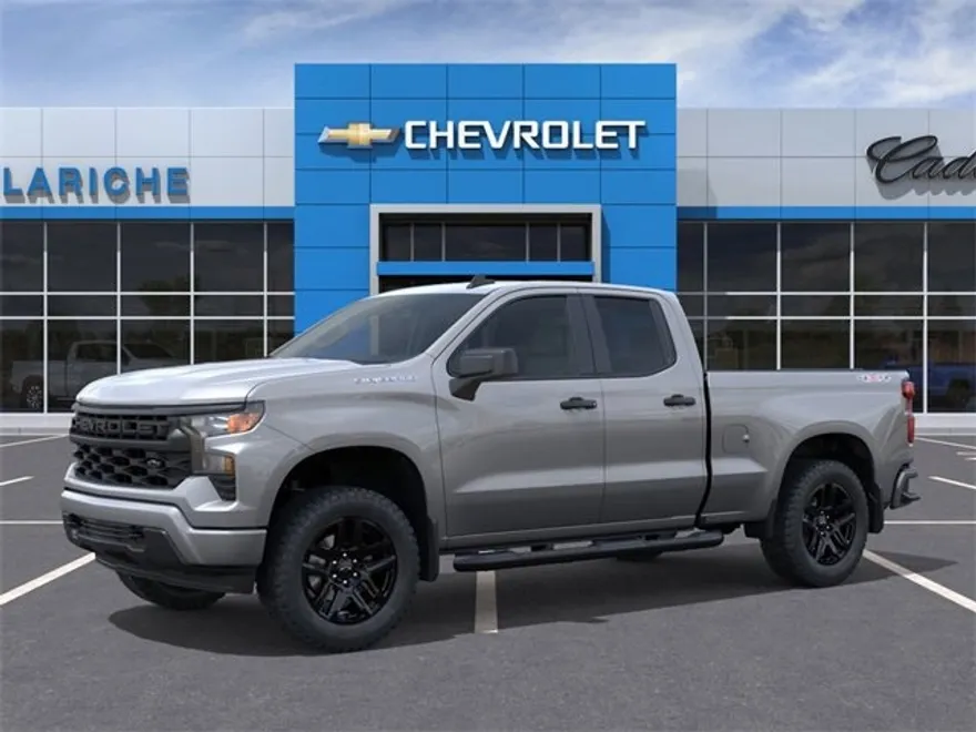 2026 Chevrolet Silverado 1500 Custom photo 1