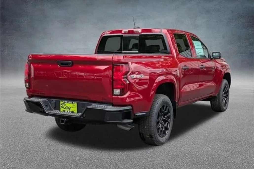2026 Chevrolet Colorado Work Truck photo 1
